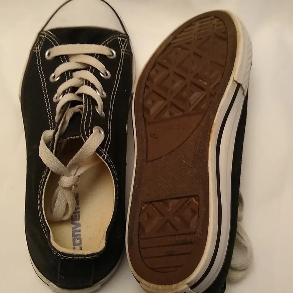 Converse Girl's Size 3 All-star Black.  Activewear, Athleisure